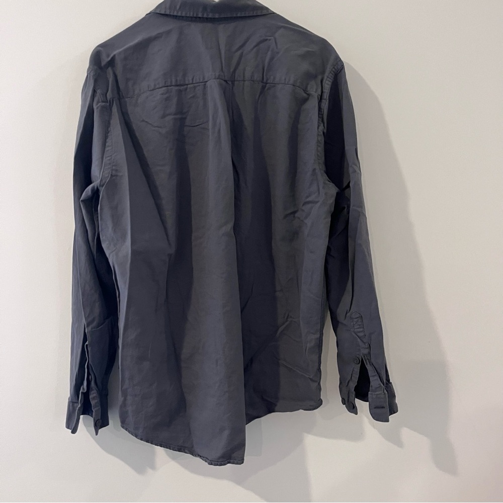 Patagonia Men’s Organic Cotton Button Up Gray Shirt With Front Pockets Medium LS - Picture 6 of 6